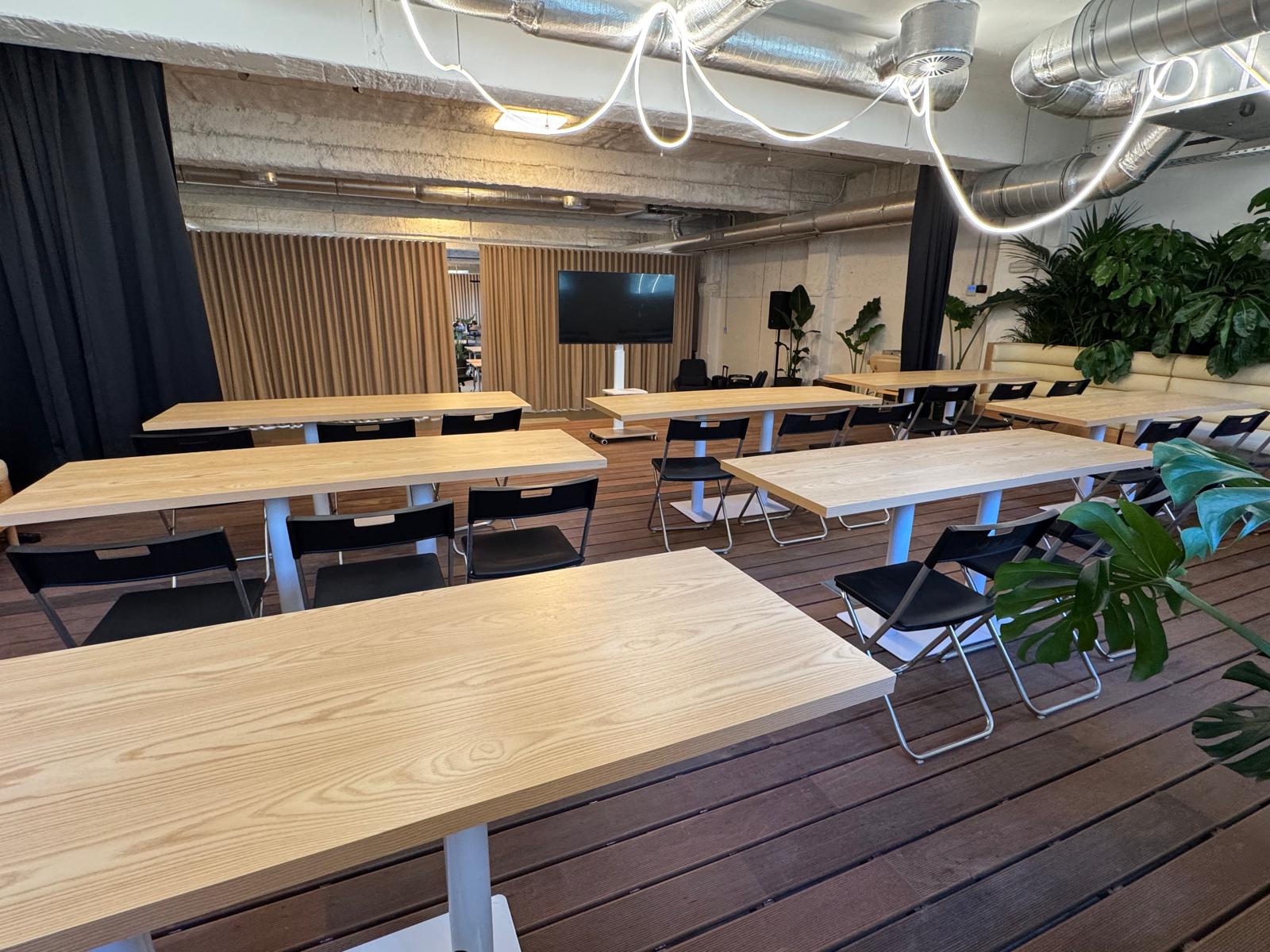 Stage Lounge | April 5 & 6